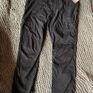 Wrangler Authentics Men's Relaxed Fit Stretch Cargo Pant